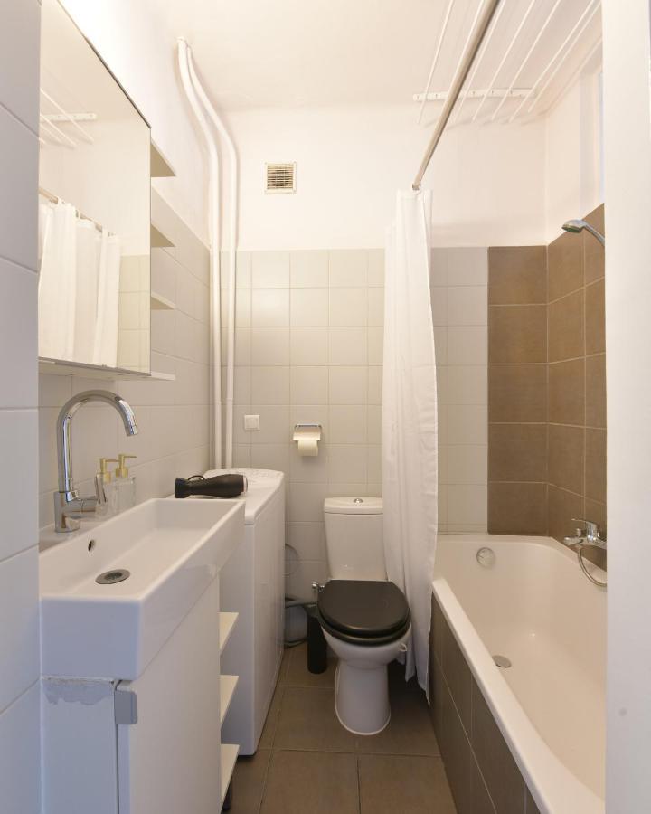 Wilcza 3 - Apartament Dla 4 Osob - 260M Do Ambasady Usa - Duzy Balkon Od Strony Dziedzinca - Wifi - Good Apartments Варшава Екстер'єр фото